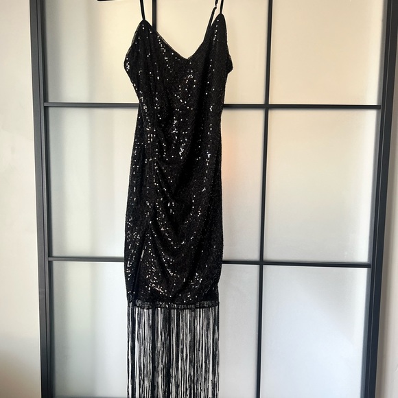 Black sequin fringe dress size Small - Picture 1 of 6